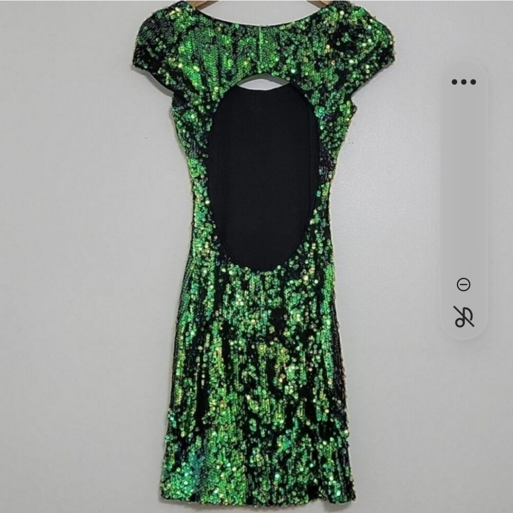 Dress The Population Sequin Mini Dress - Picture 3 of 11